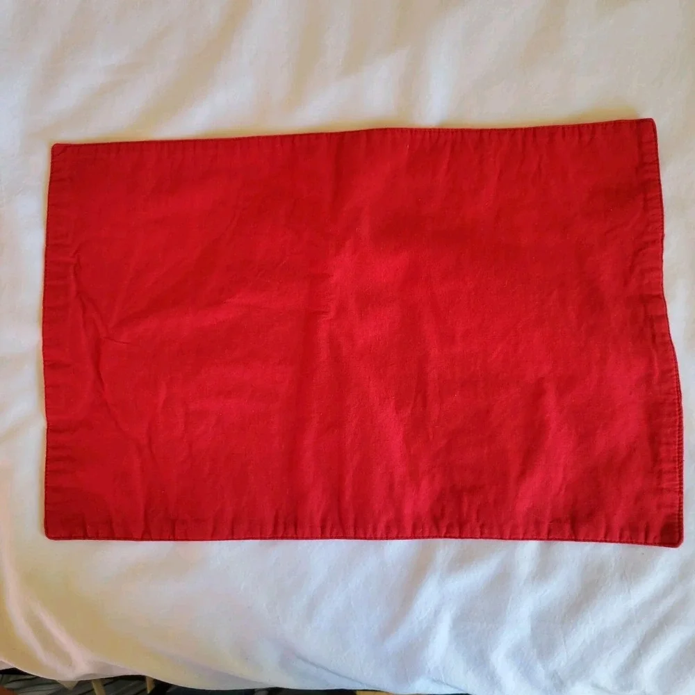 Placemats‎ Christmas Holiday Red Holly Embroidered Cloth 12